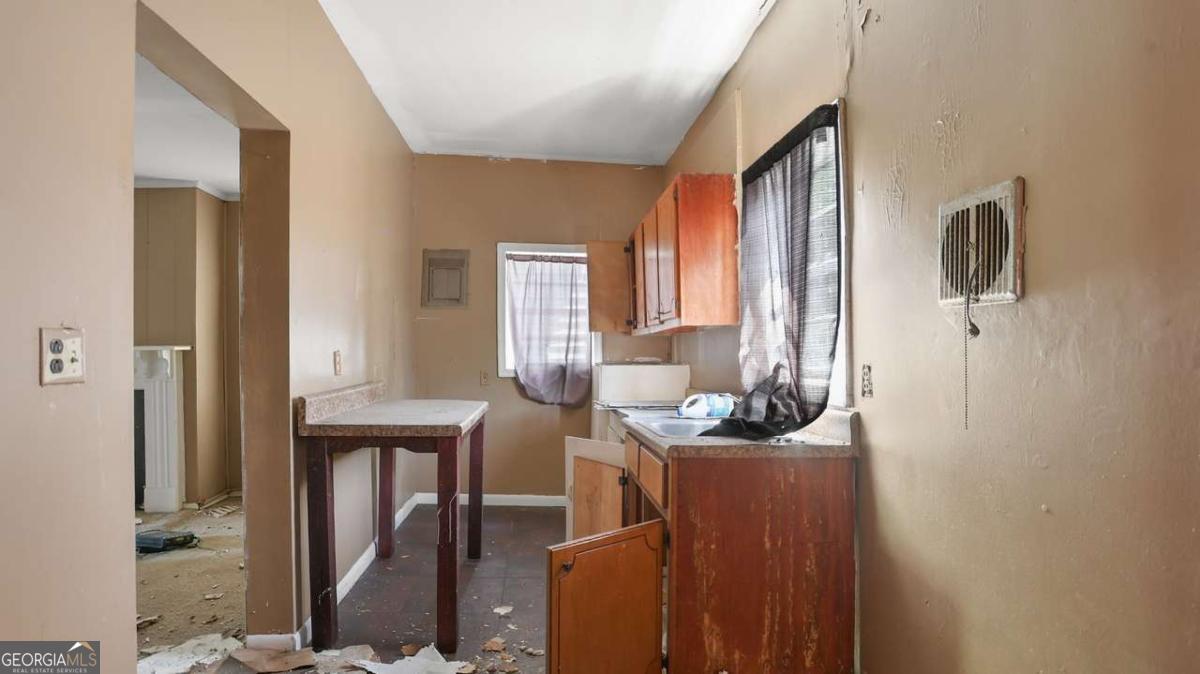 223 W 38th Street Savannah GA 31401