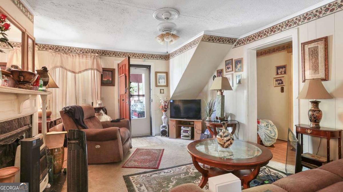223 W 38th Street Savannah GA 31401