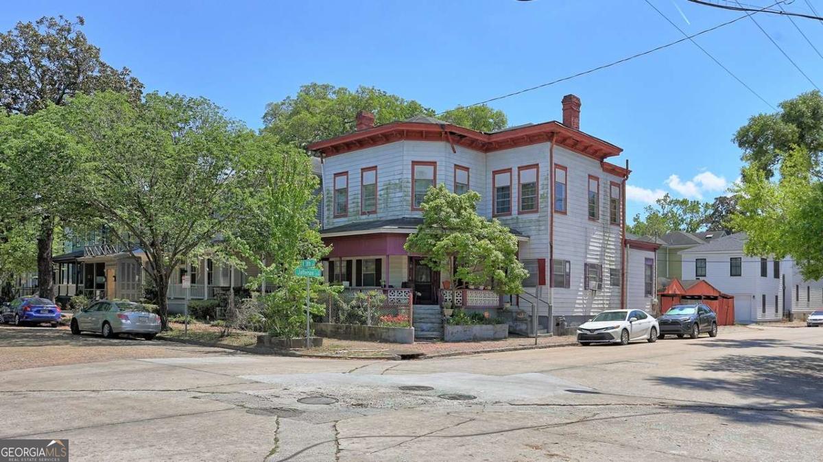 223 W 38th Street Savannah GA 31401
