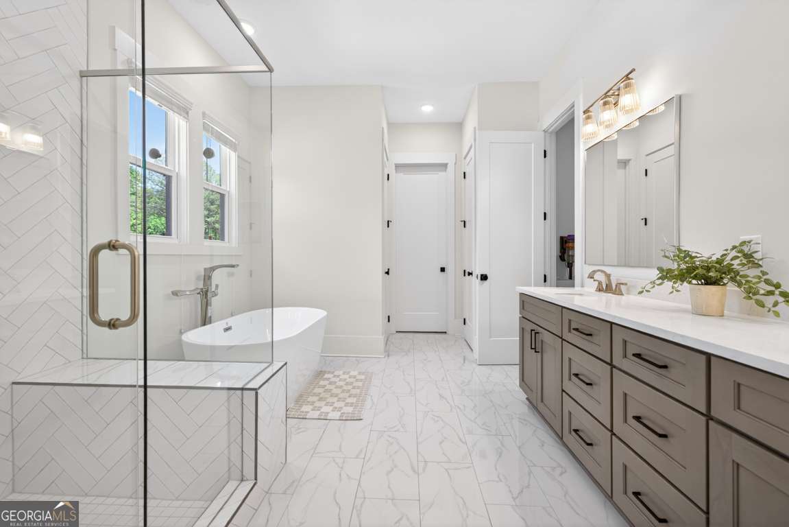 3896 Town Farms Drive Peachtree Corners GA 30092
