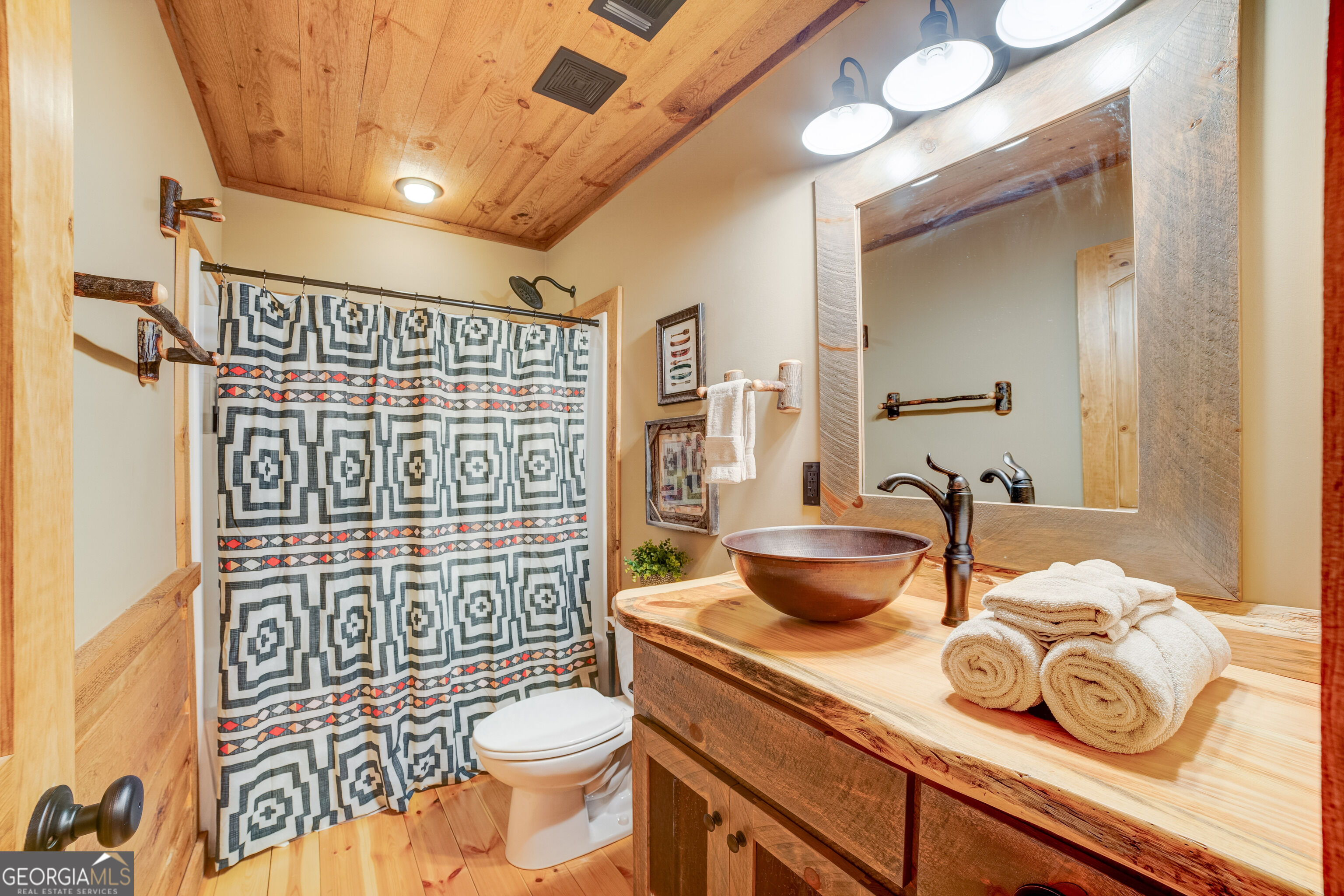 136 Gallery Court Ellijay GA 30540