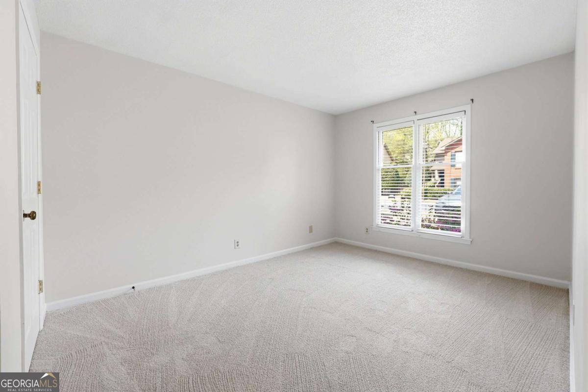 507 Garden Court Atlanta GA 30328