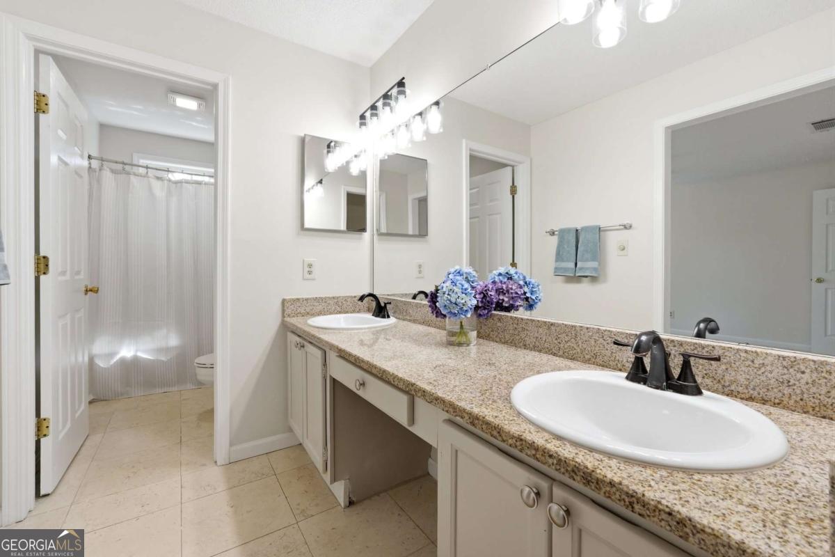 507 Garden Court Atlanta GA 30328