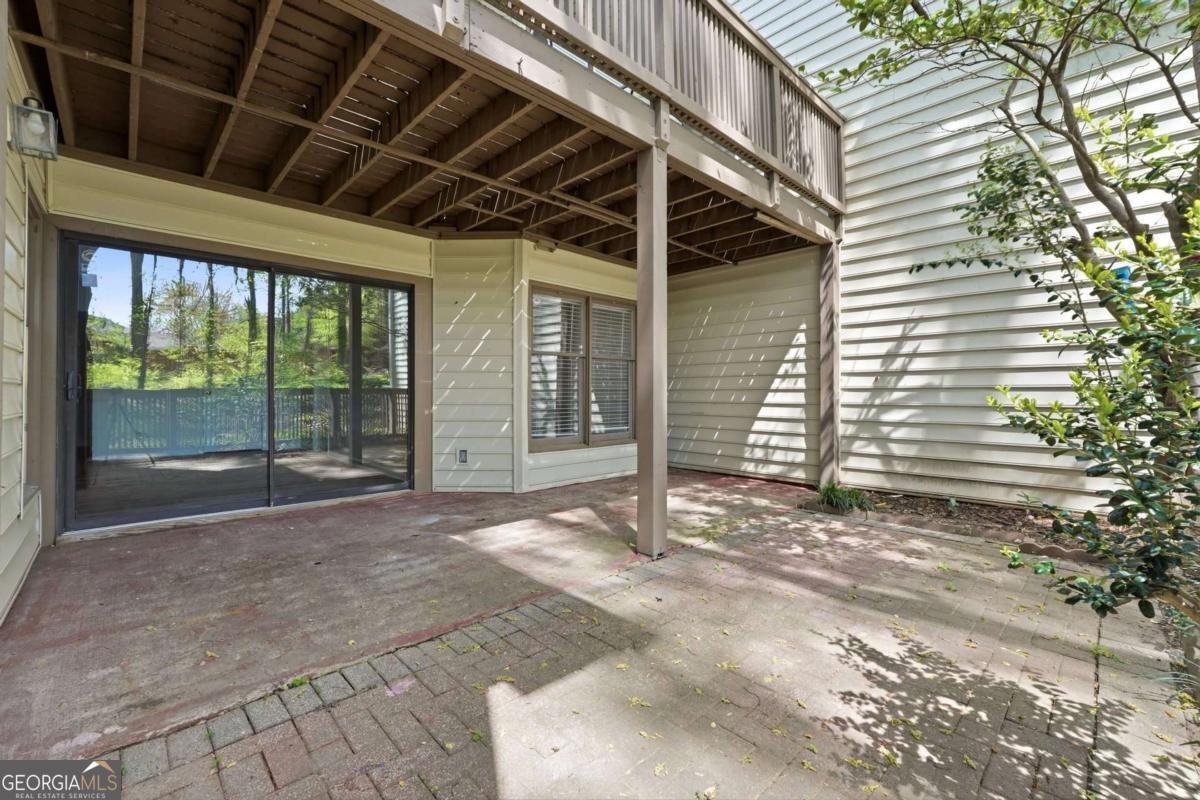 507 Garden Court Atlanta GA 30328