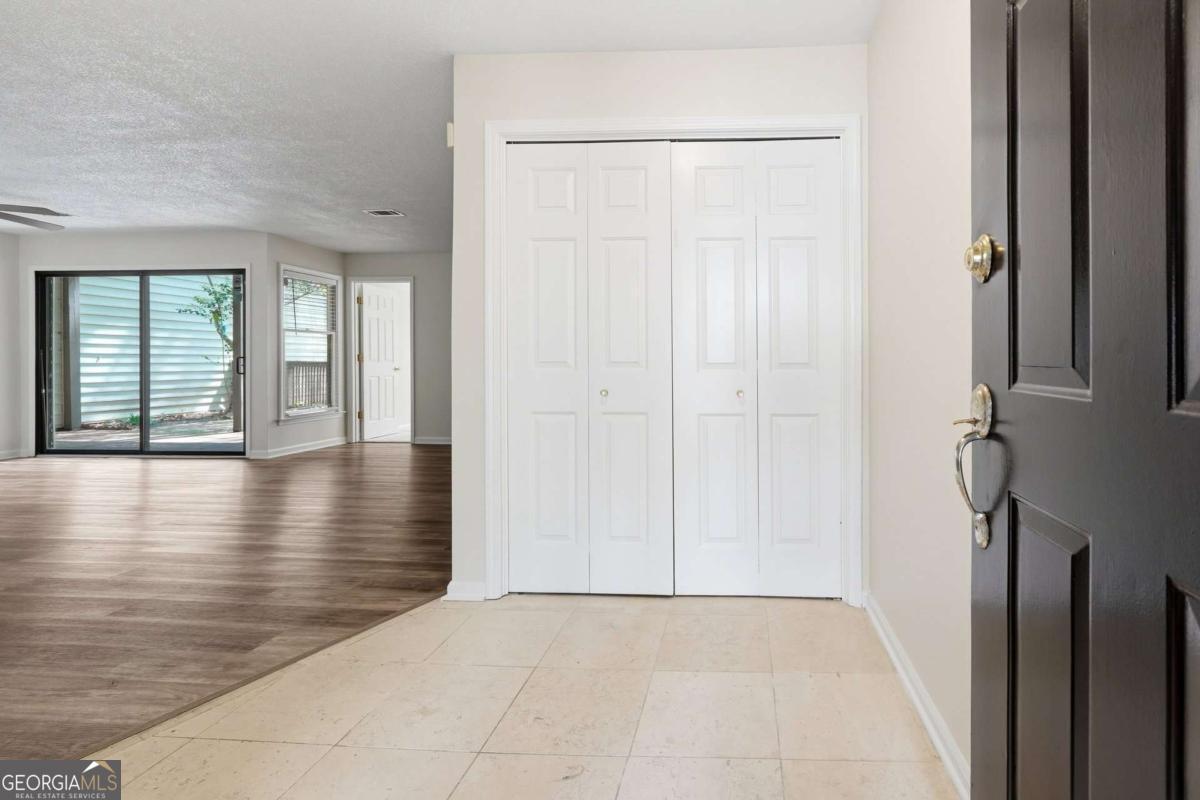 507 Garden Court Atlanta GA 30328