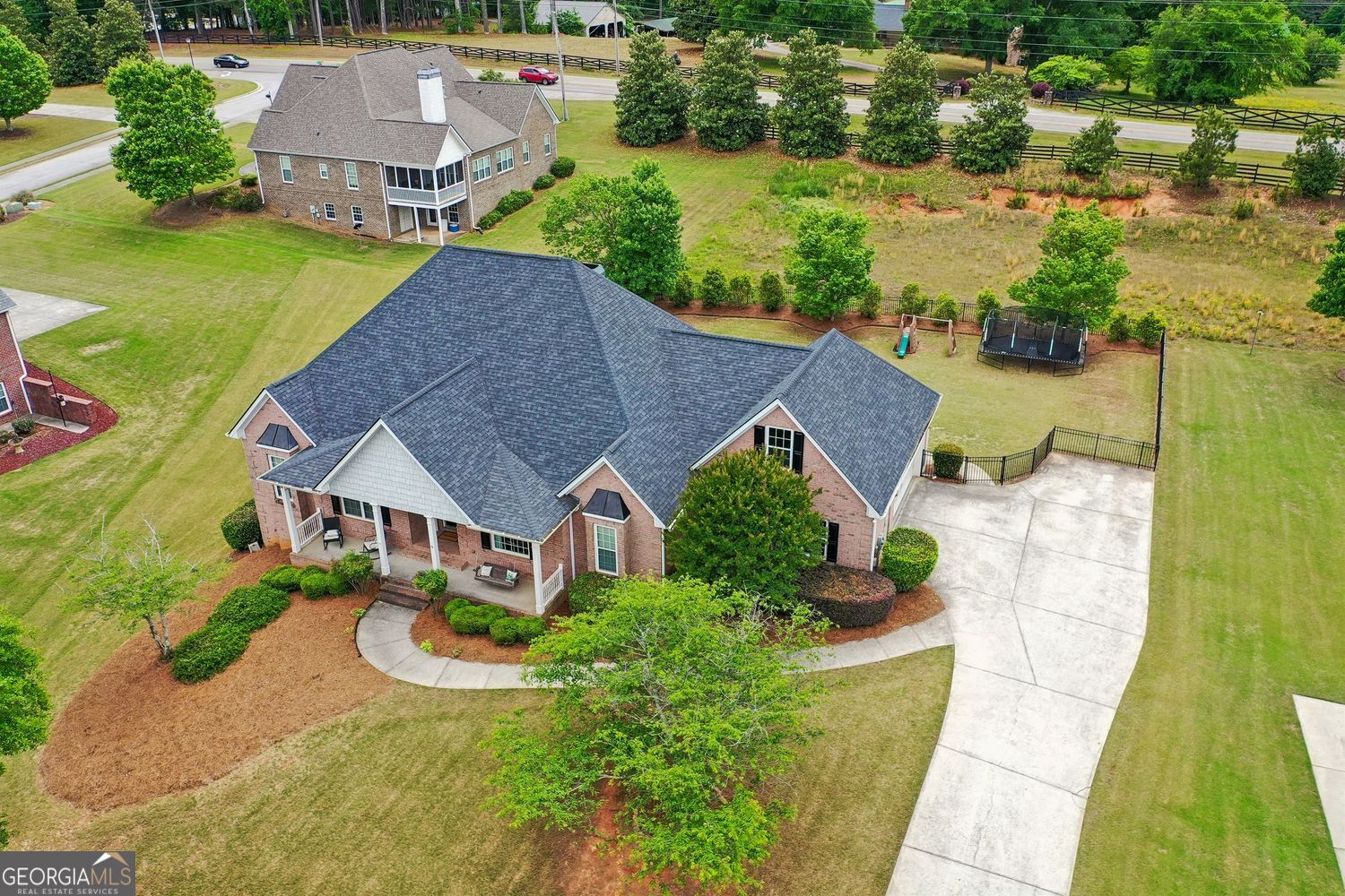 807 Kennedy Court Loganville GA 30052