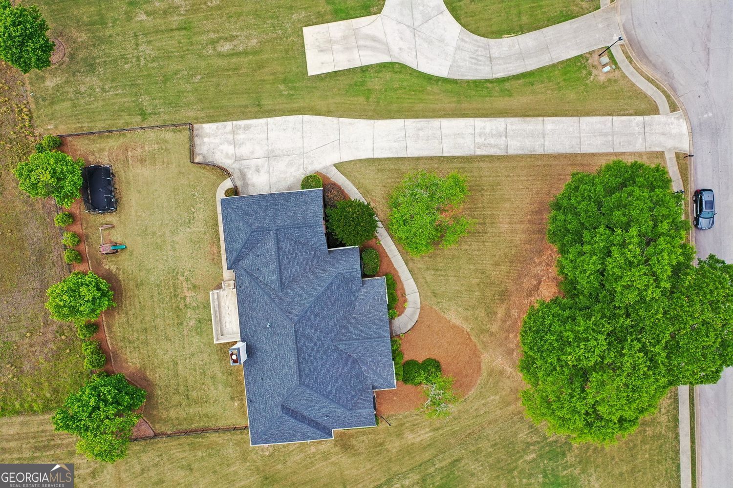 807 Kennedy Court Loganville GA 30052
