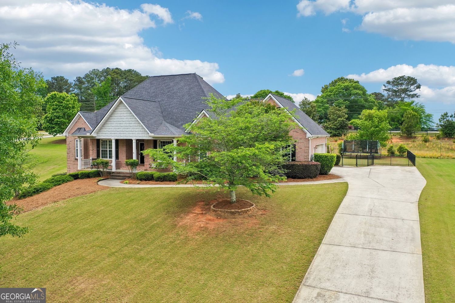 807 Kennedy Court Loganville GA 30052