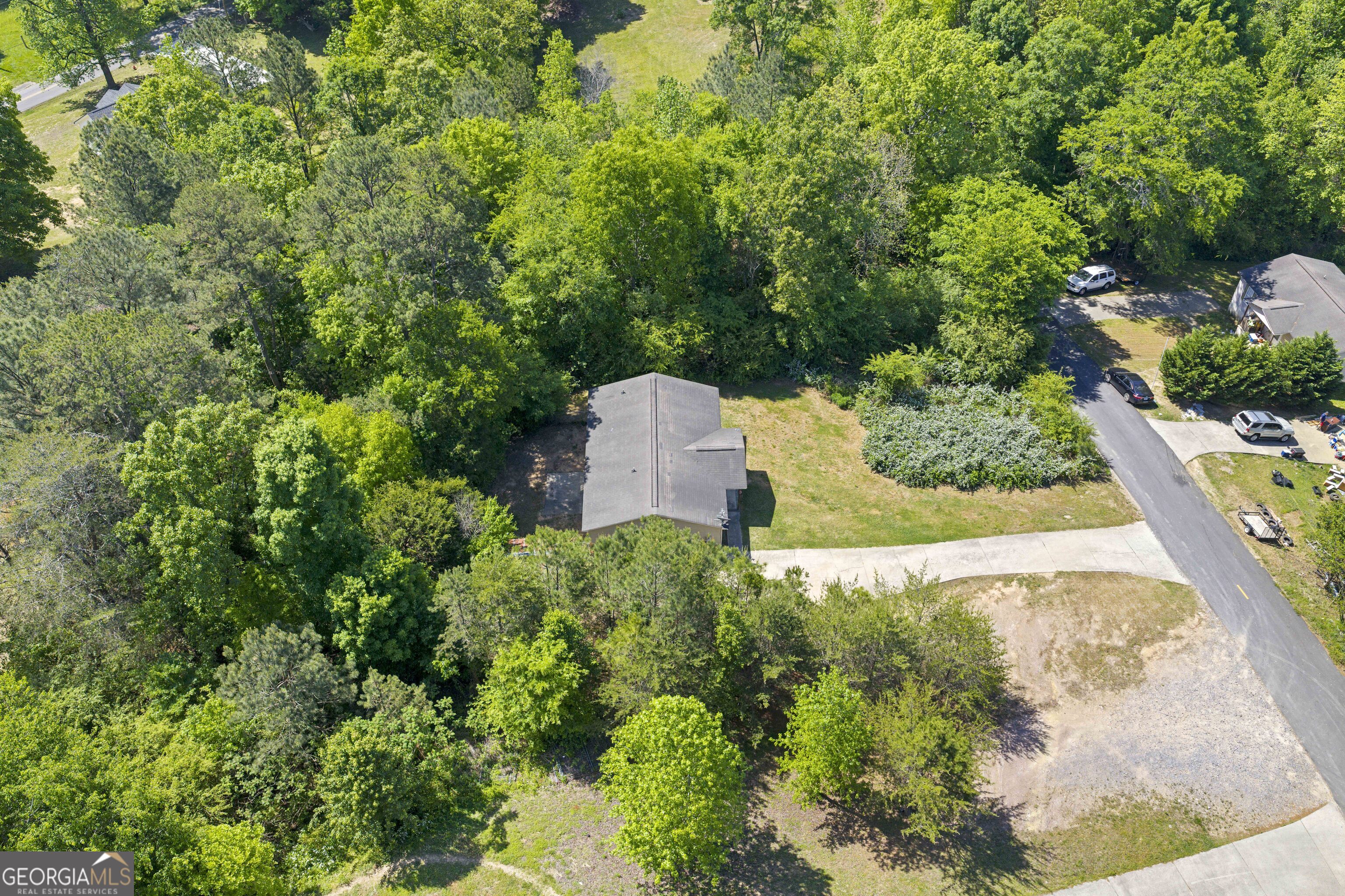 332 Lavista Drive SW Calhoun GA 30701