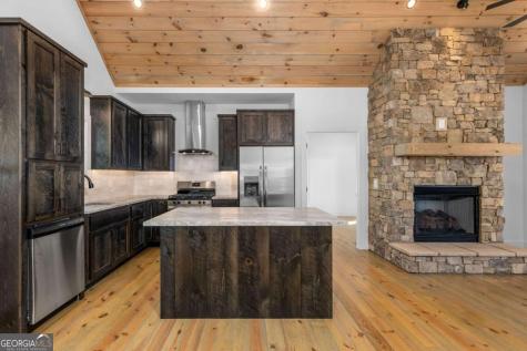 93 Arbor Creek Pointe Mineral Bluff GA 30559