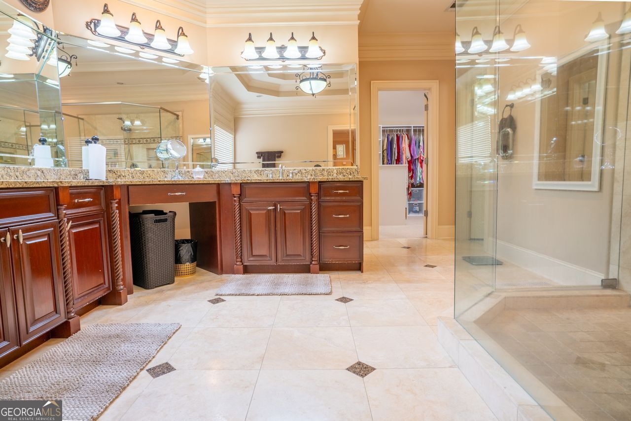 2267 Valla Parc Court Marietta GA 30062
