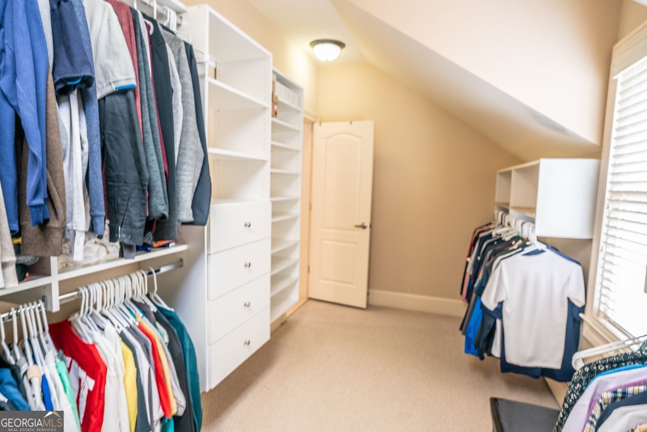 2267 Valla Parc Court Marietta GA 30062