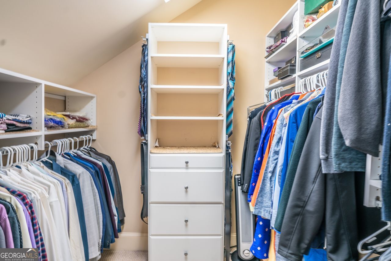 2267 Valla Parc Court Marietta GA 30062
