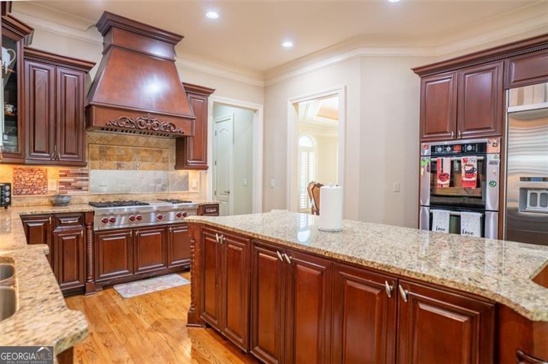 2267 Valla Parc Court Marietta GA 30062