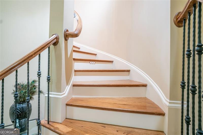 2267 Valla Parc Court Marietta GA 30062