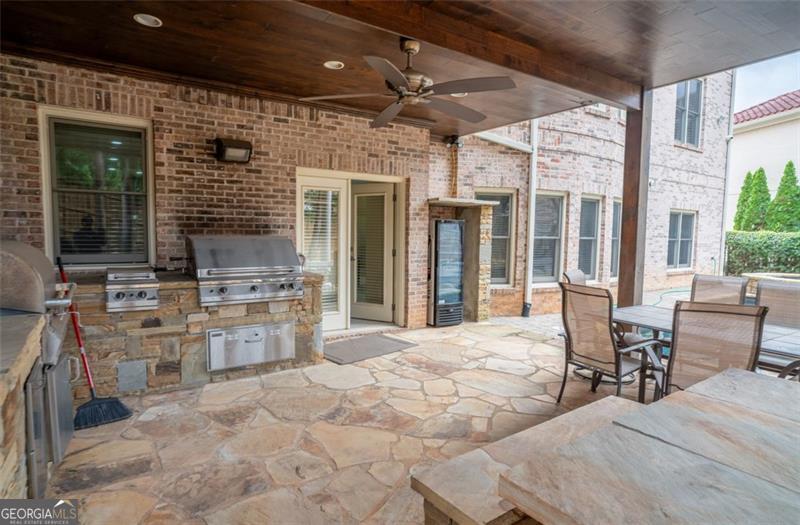 2267 Valla Parc Court Marietta GA 30062