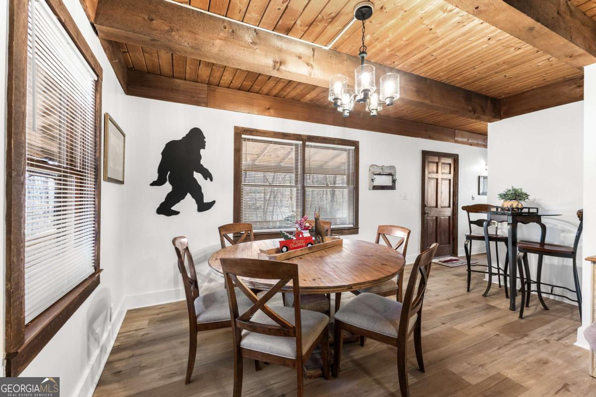 40 Kaceys Lane Helen GA 30545