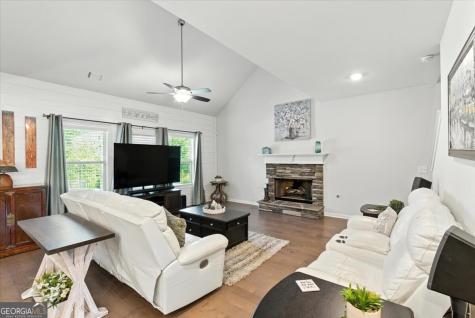 519 Amber Stone Waleska GA 30183