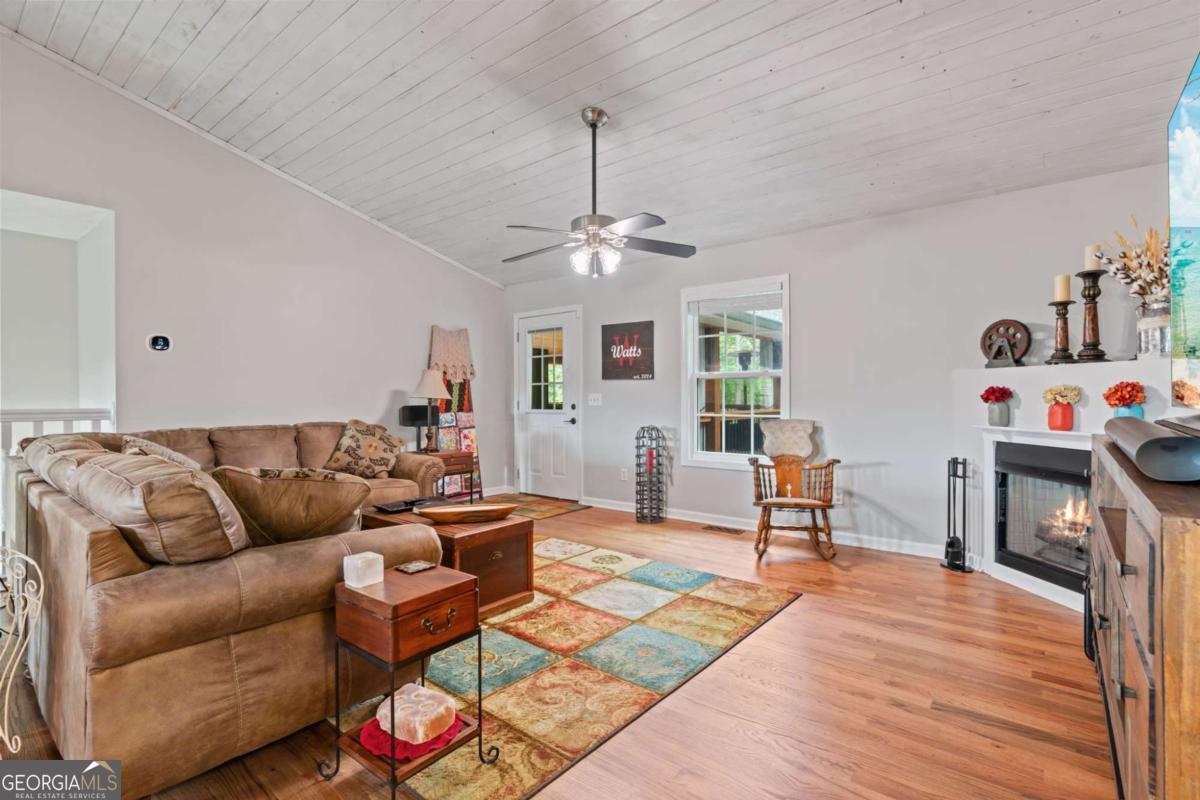 86 Back Trail Cleveland GA 30528