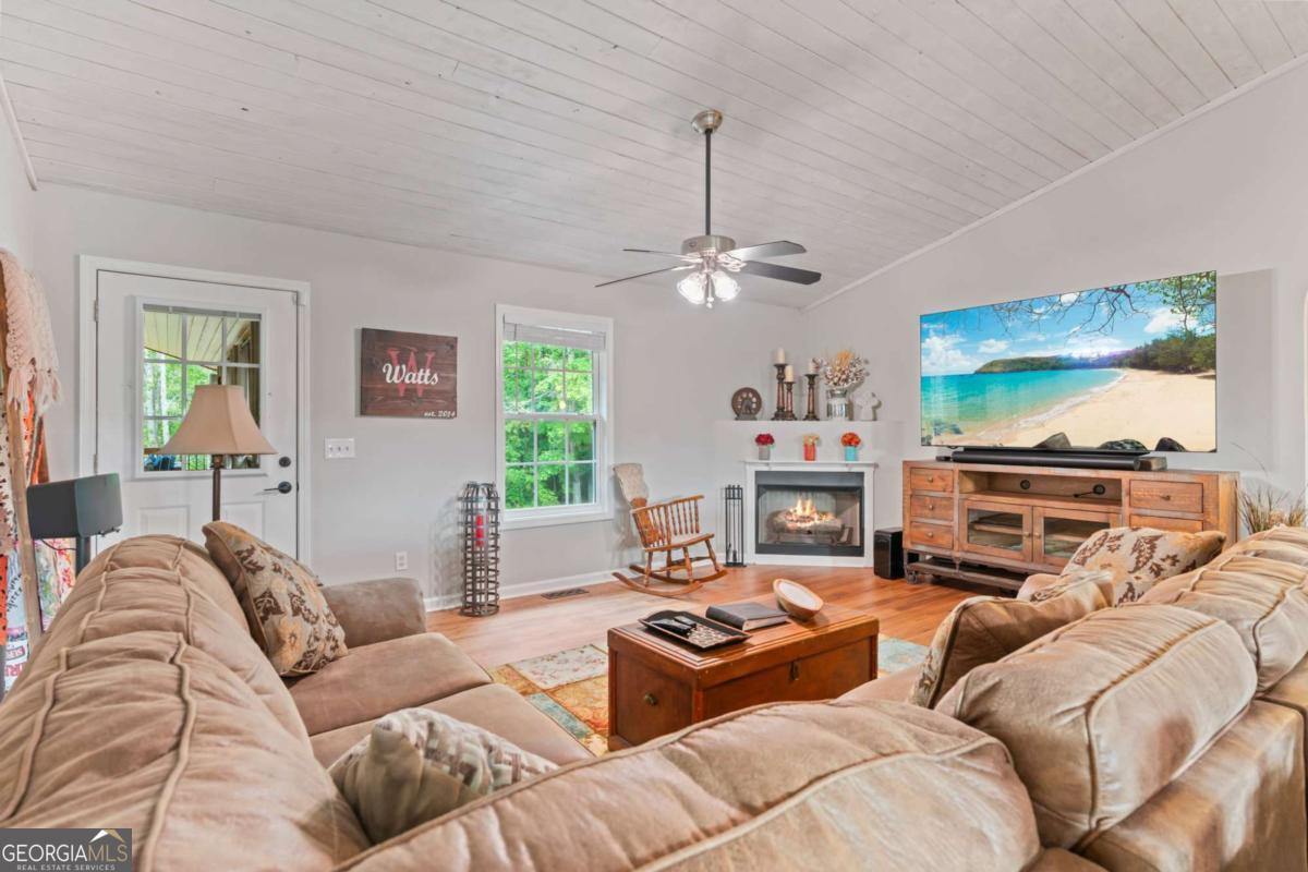 86 Back Trail Cleveland GA 30528