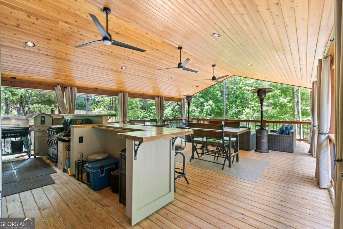 86 Back Trail Cleveland GA 30528
