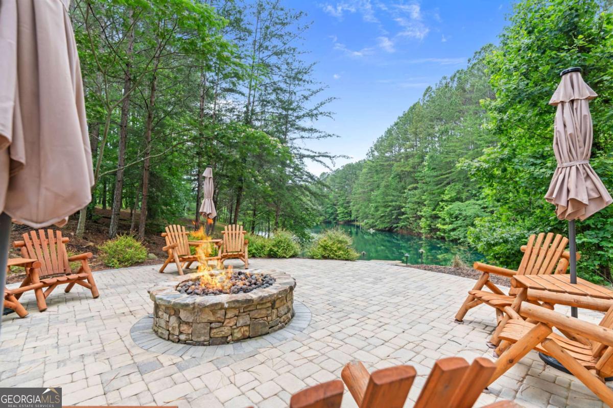 86 Back Trail Cleveland GA 30528