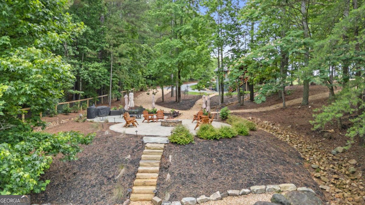 86 Back Trail Cleveland GA 30528