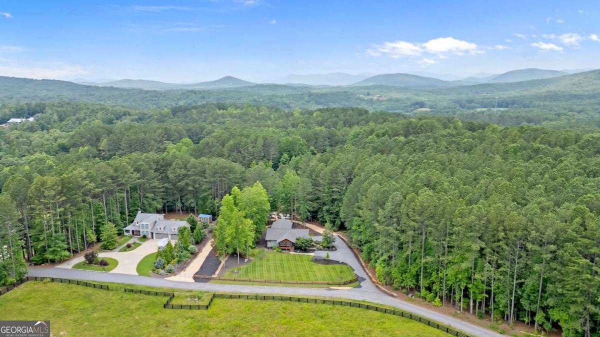 86 Back Trail Cleveland GA 30528
