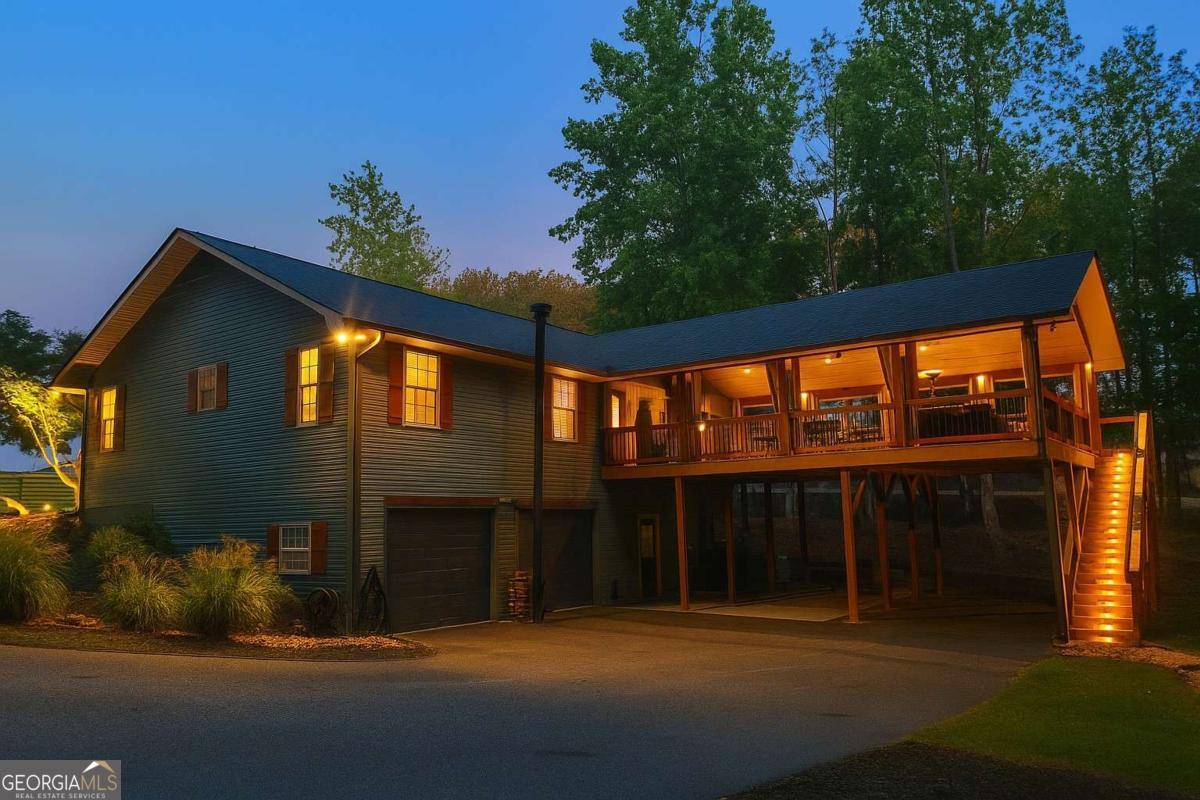 86 Back Trail Cleveland GA 30528
