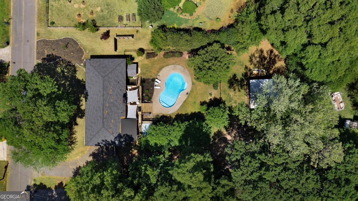 10 Davis Street Cartersville GA 30120