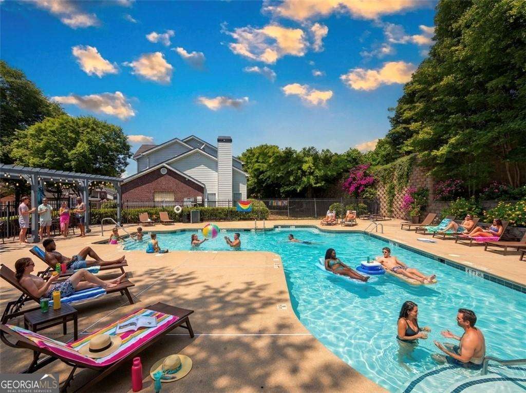 221 Rosewood Way NW Atlanta GA 30311