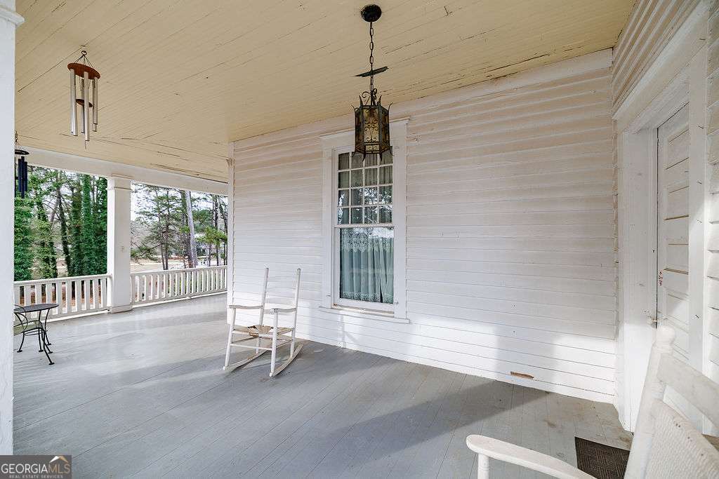 2351 Elder Extension Road Bishop GA 30621