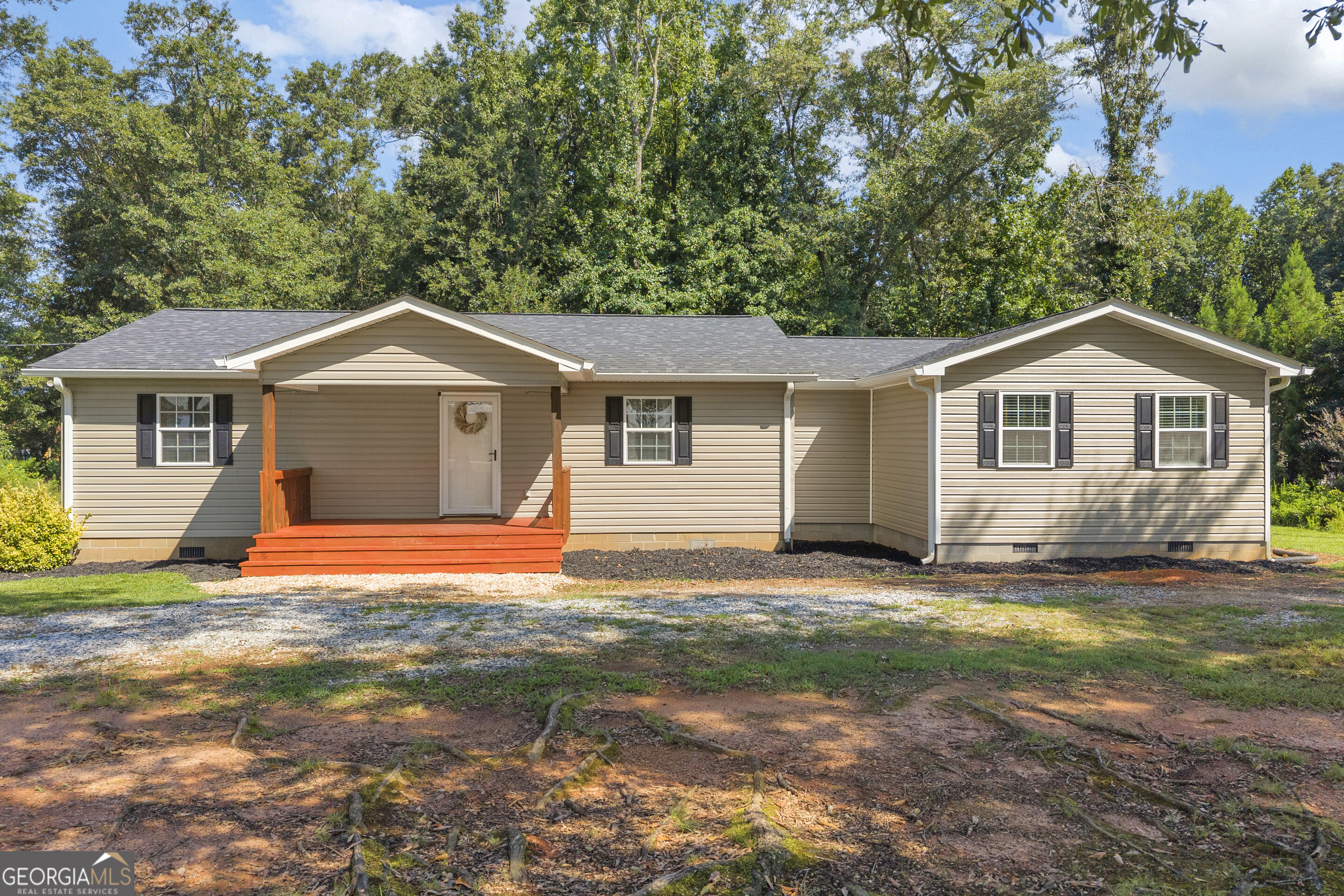 324 Old Canon Church Road Bowersville GA 30516