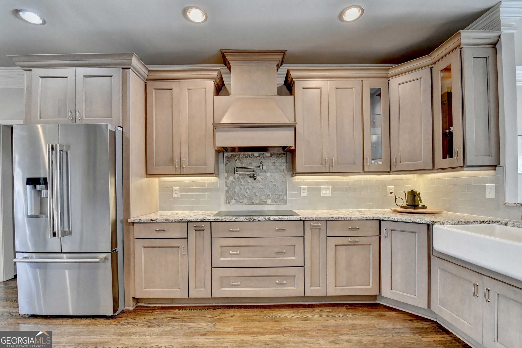 350 S Satinwood Place Roswell GA 30076