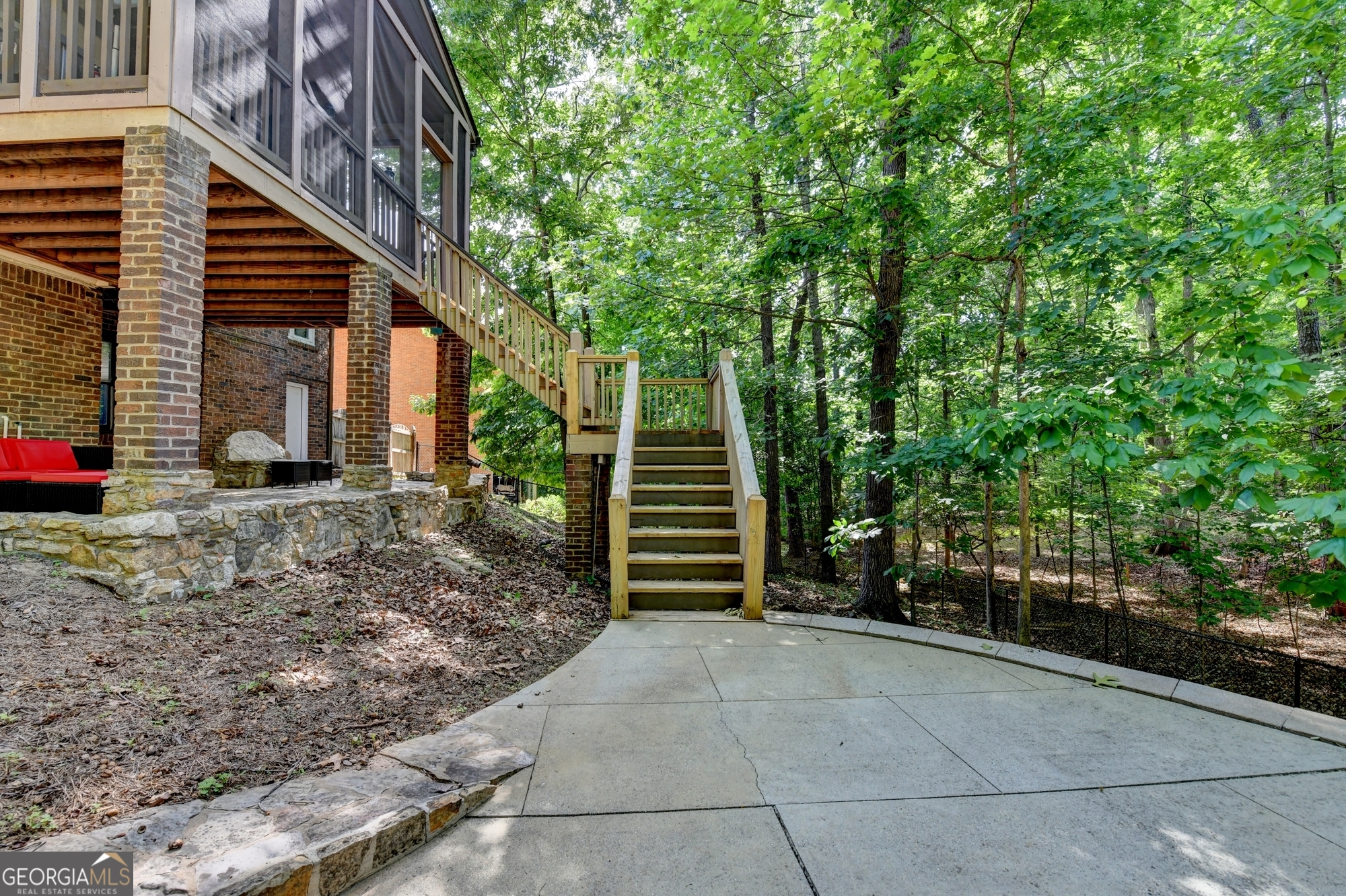 350 S Satinwood Place Roswell GA 30076