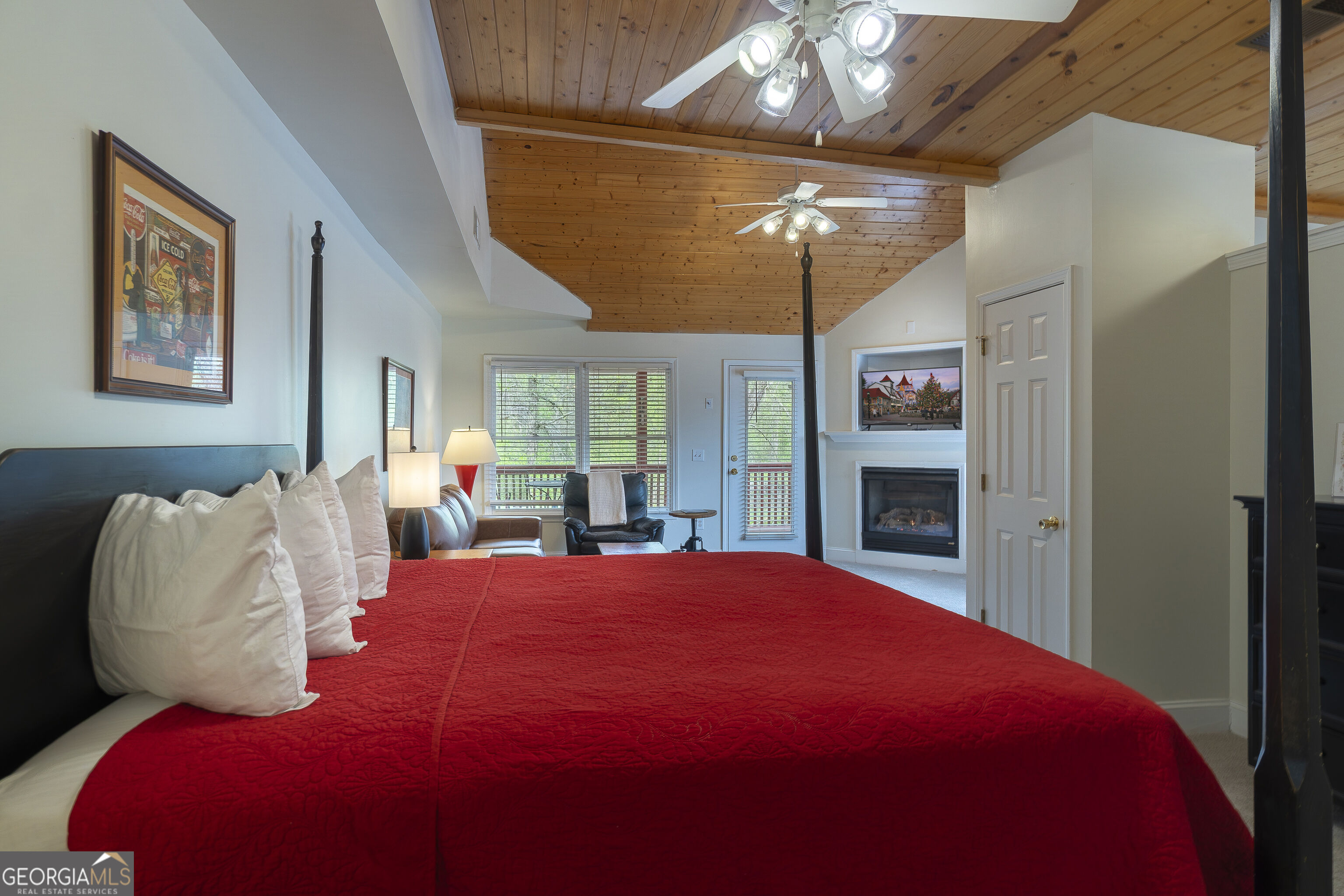 892 Edelweiss Strasse Helen GA 30545