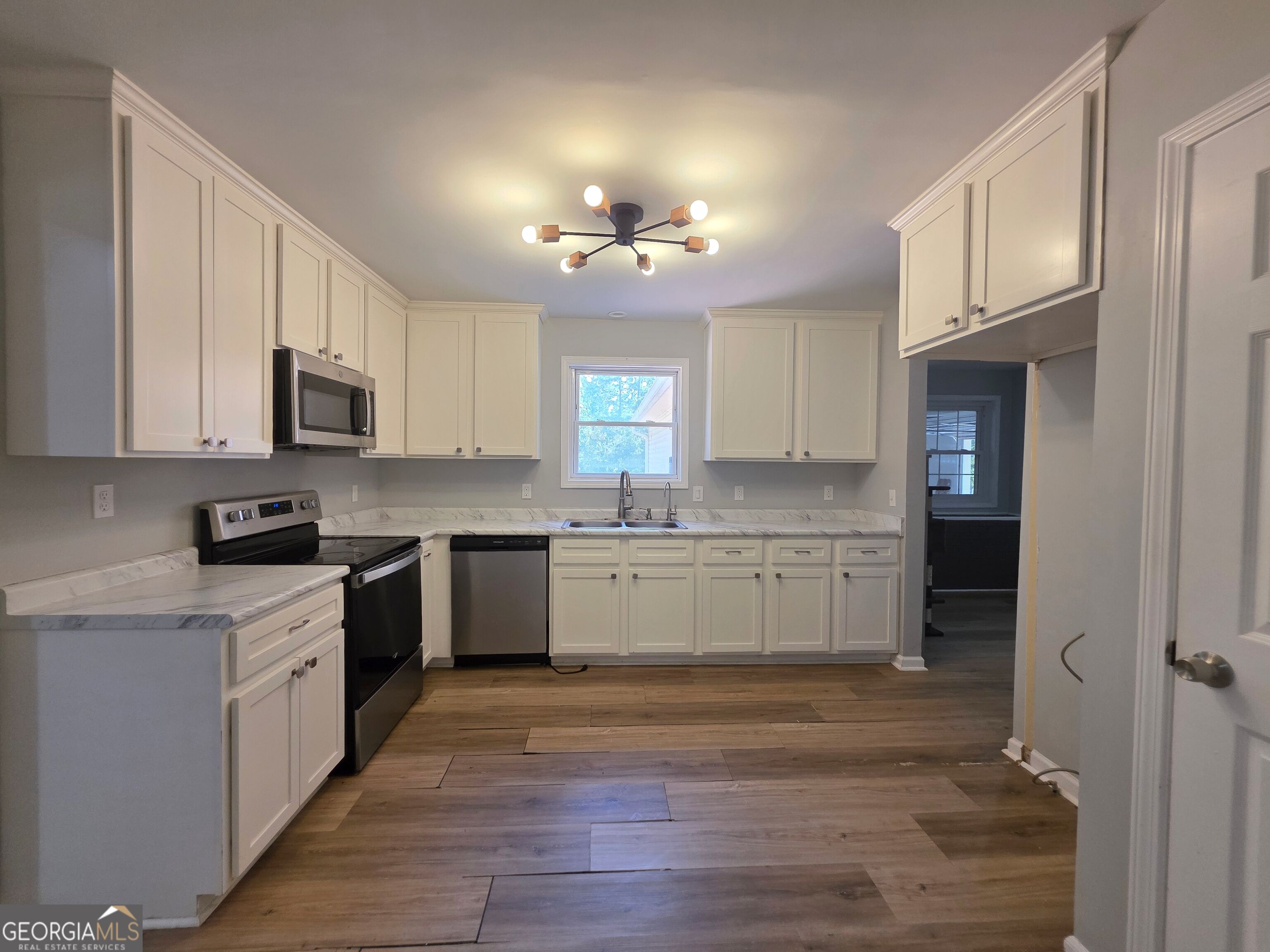 159 Candler Road Gray GA 31032