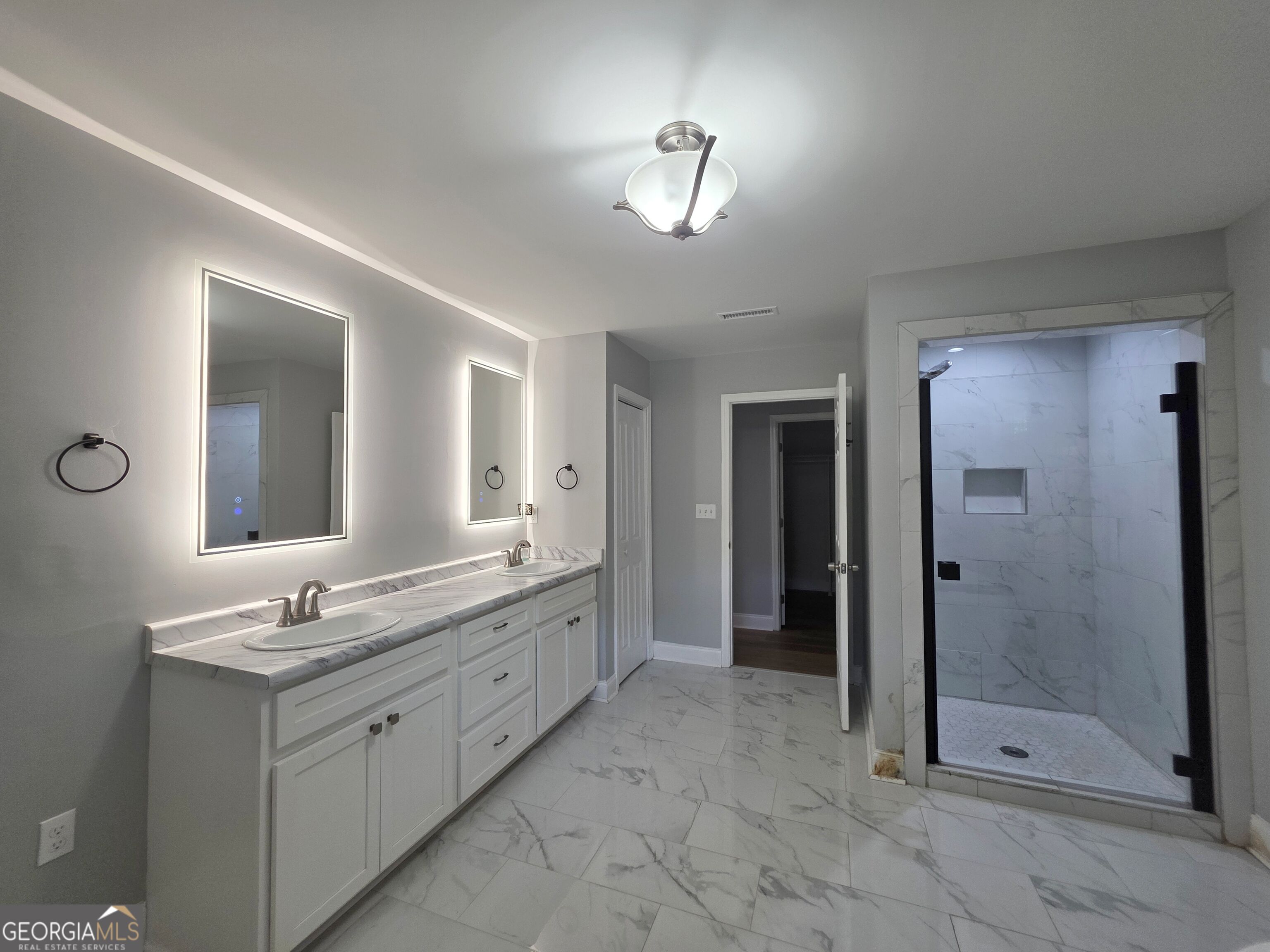 159 Candler Road Gray GA 31032