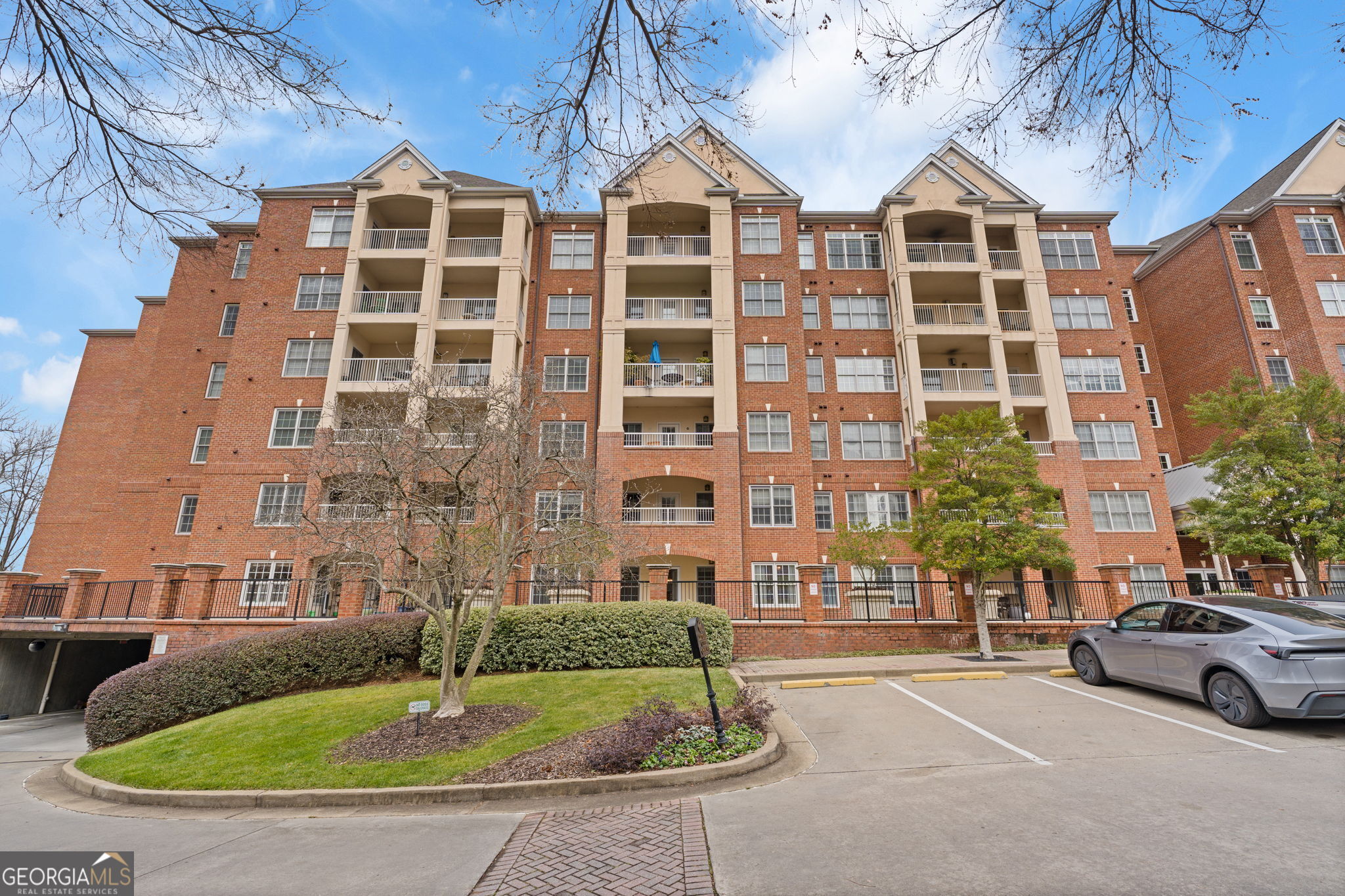 211 Colonial Homes Drive NW Atlanta GA 30309