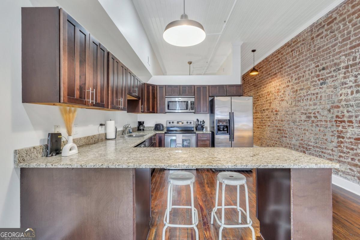 310 W Broughton Street Savannah GA 31401