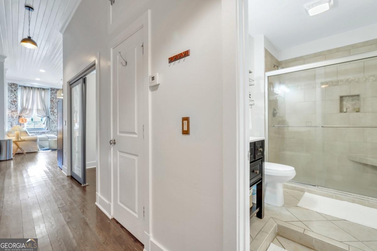 310 W Broughton Street Savannah GA 31401