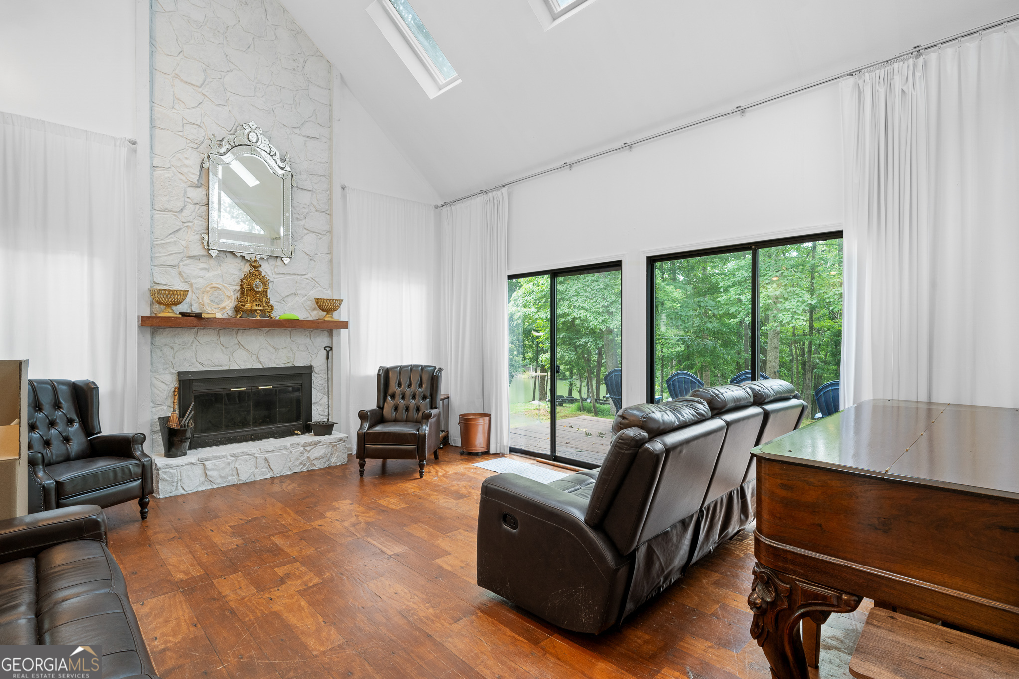 452 Brookwood Drive W Dawsonville GA 30534