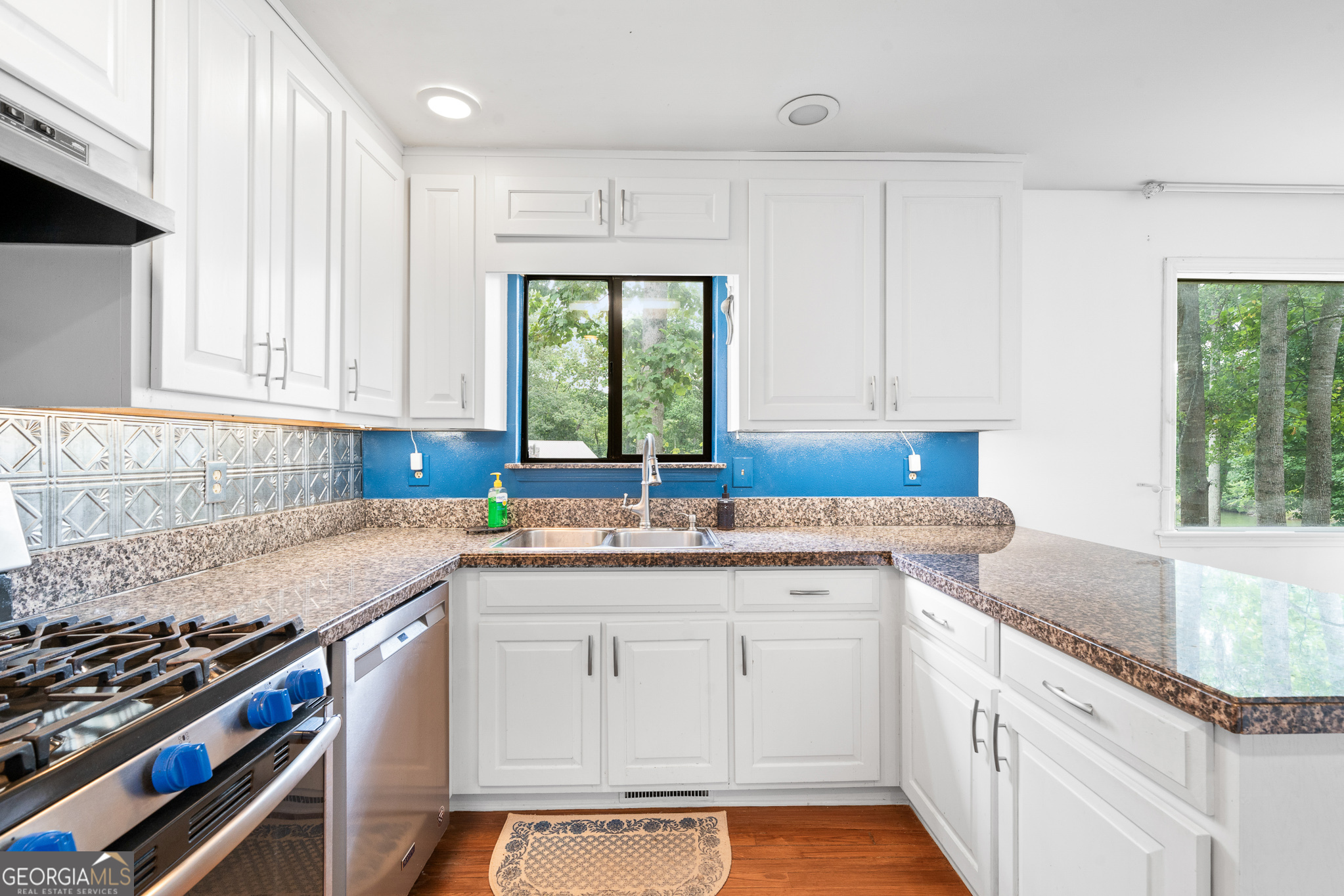 452 Brookwood Drive W Dawsonville GA 30534