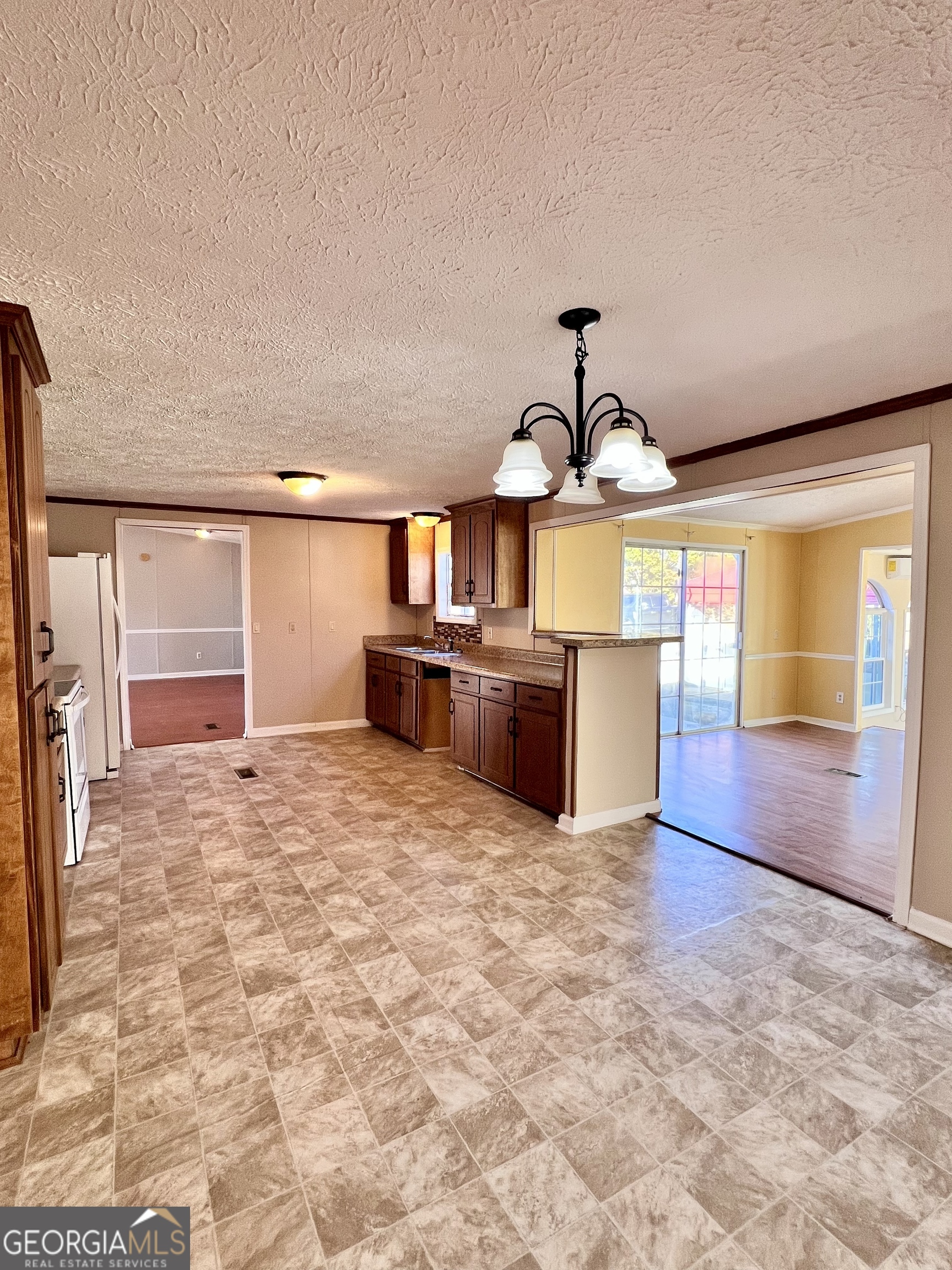 103 Henderson Springs Road Elko GA 31025