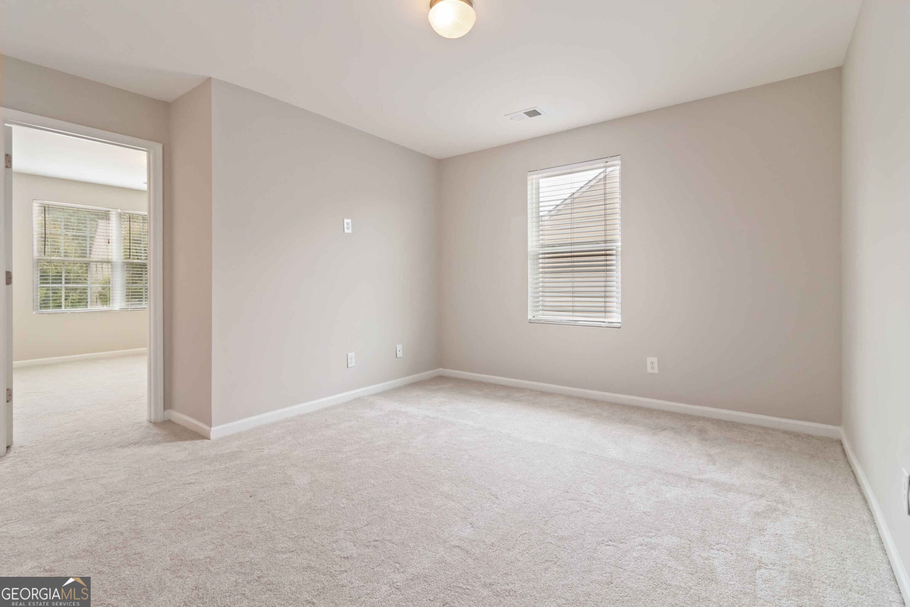 2877 S Hills Riverdale GA 30296