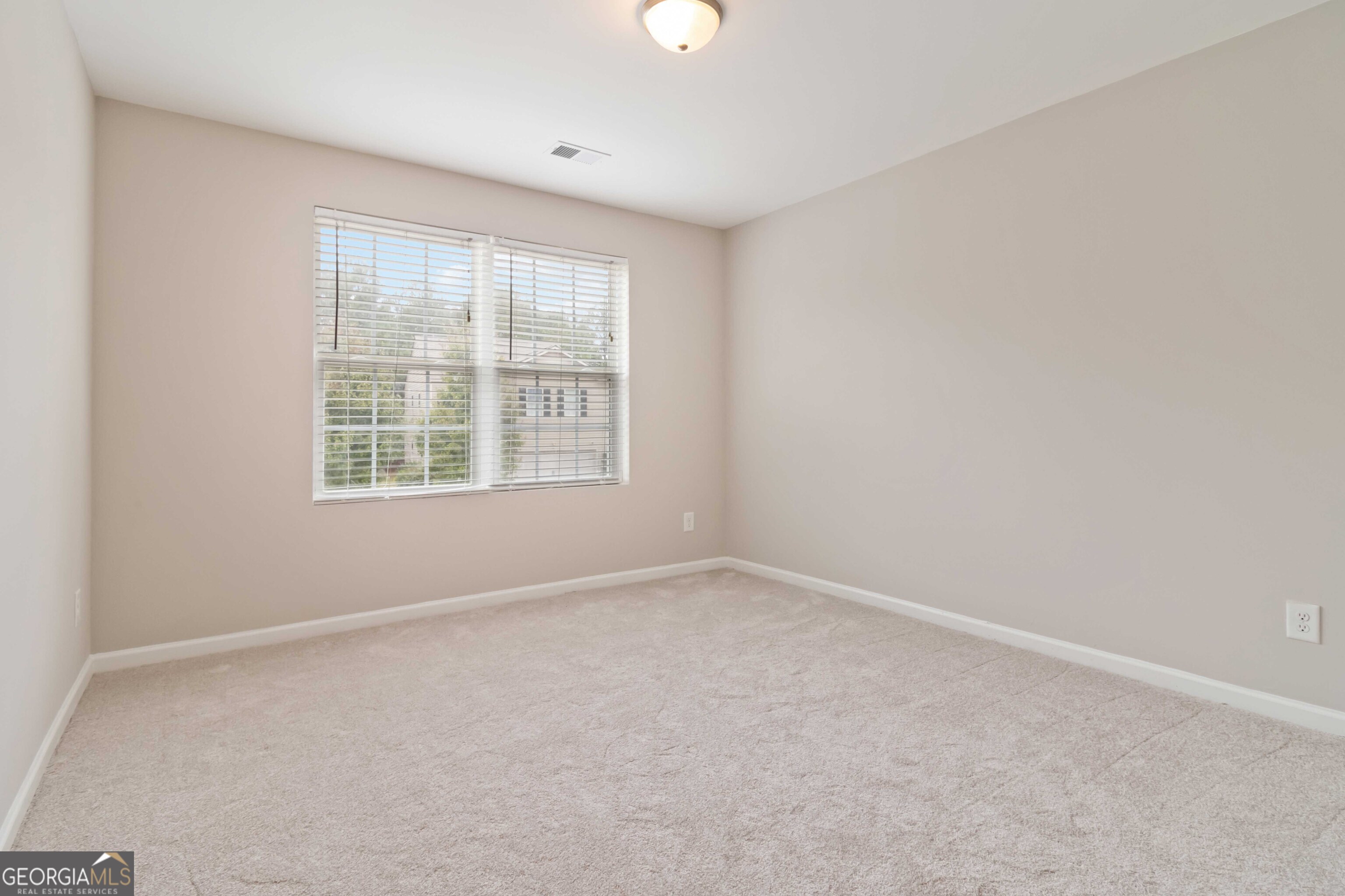 2877 S Hills Riverdale GA 30296