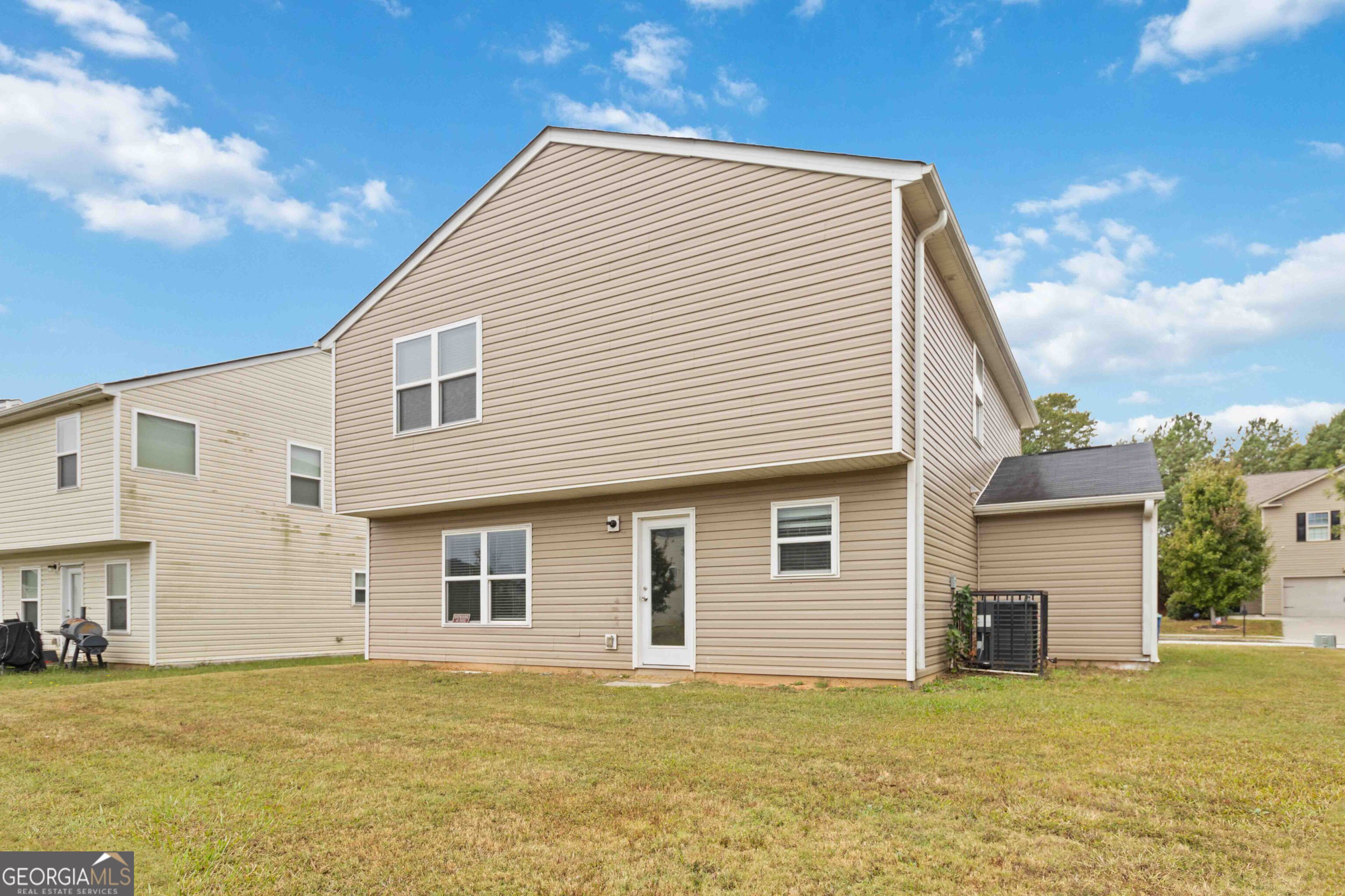 2877 S Hills Riverdale GA 30296