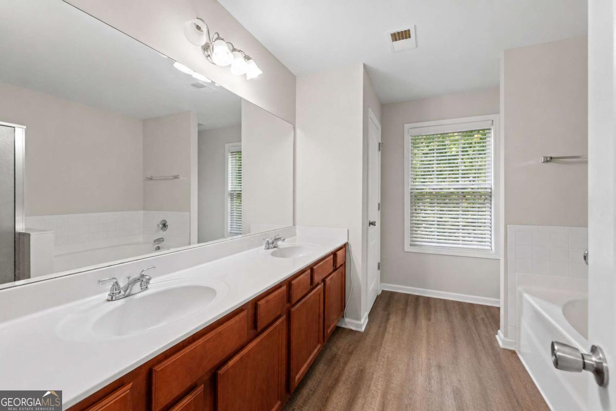 242 Valley Xing Road Canton GA 30114