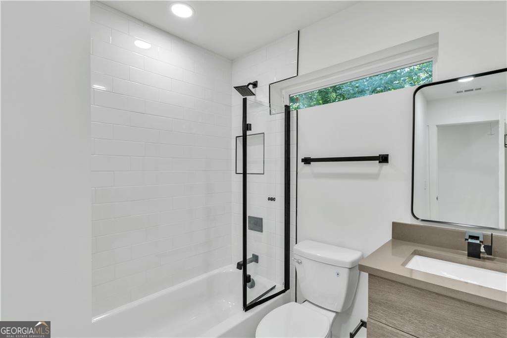 3017 Delmar Lane NW Atlanta GA 30311
