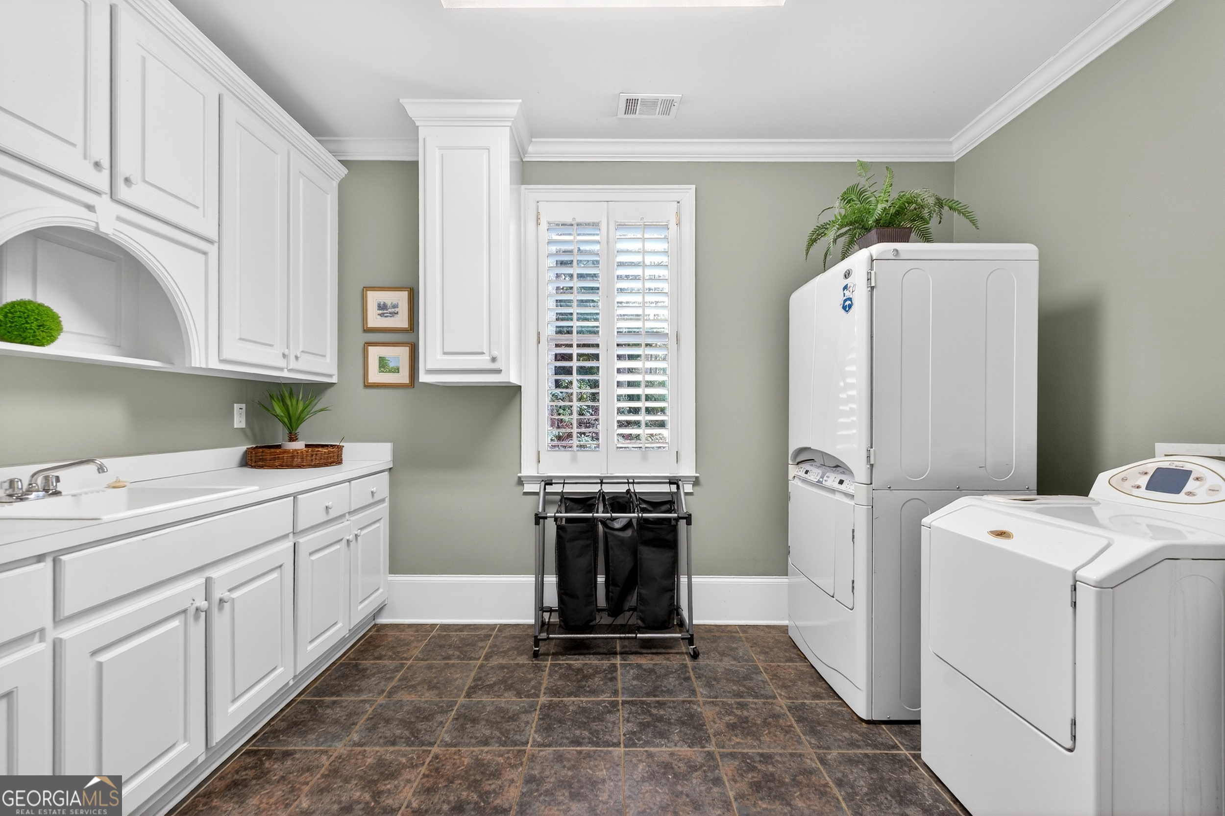 5040 Harrington Road Alpharetta GA 30022